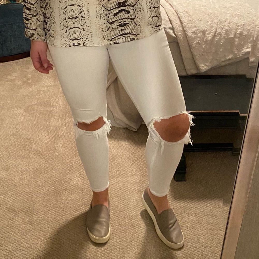 Rag & Bone distressed white skinny jean